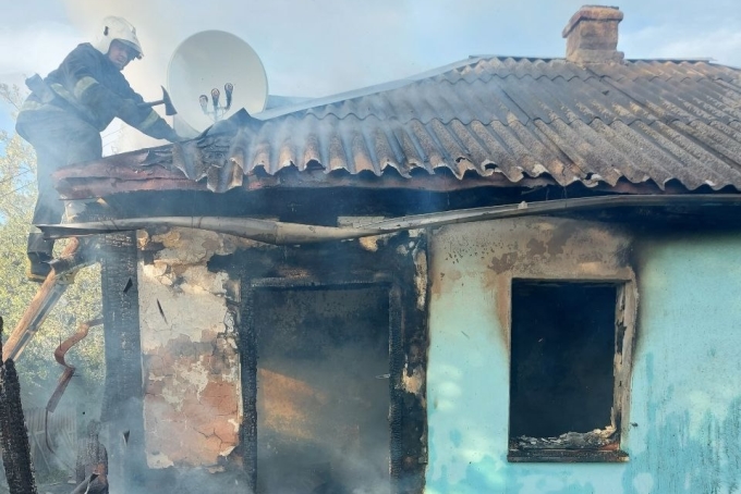 Новости Харькова: в Лозовском районе на пожаре пострадала женщина