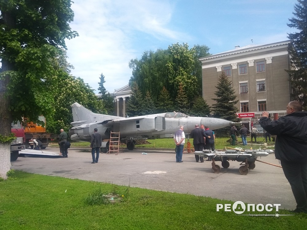 Истребитель МиГ-23 установят у входа в ХАИ