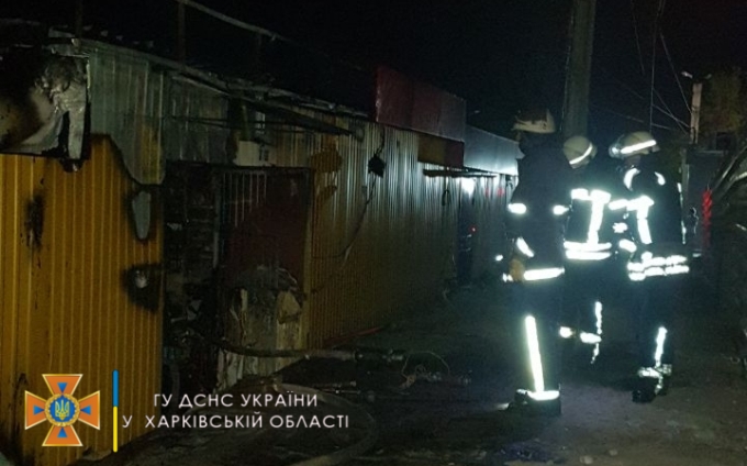 В Харькове ночью горел павильон Посада