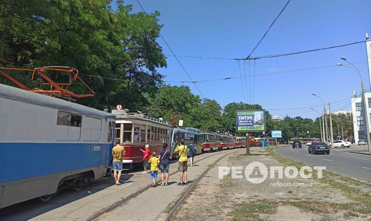 Выставка трамваев за Госпромом в Харькове