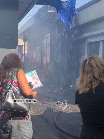 Пожар Харьков: на Коммунальном рынке в Харькове горел магазин Prosto