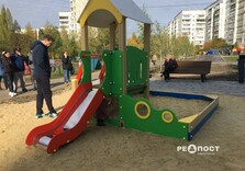 Детскую площадку открыли на улице Родниковой, 9а. Новости Харькова