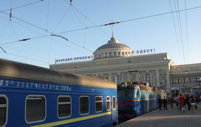 Дополнительные поезда из Харькова в Одессу и Львов ввела Укрзалізниця