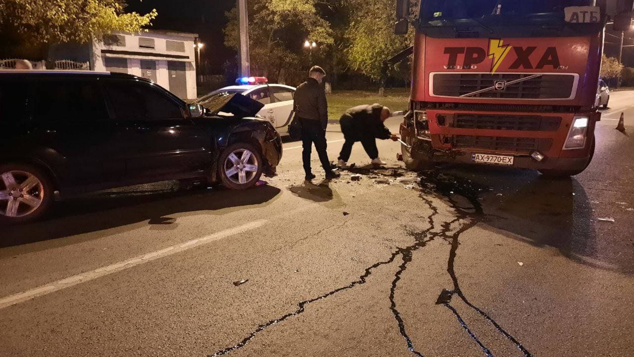 Dtp Harkov V Harkove Subaru Forester Vletel Na Vstrechke V Volvo Fh 12 Redpost