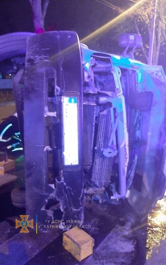 ДТП Харьков: столкнулись Renault Mascott 110 и Honda CR-V, погиб водитель