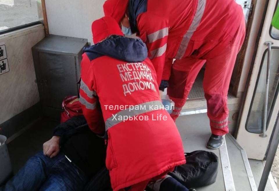 Криминал Харьков: пассажир умер в трамвае 27 маршрута