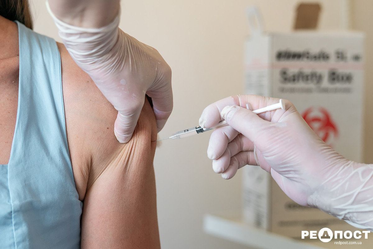 Вакцинация в Украине 