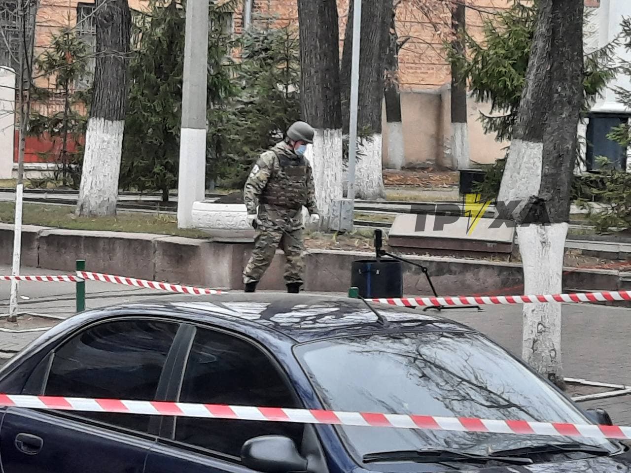 Подозрительный предмет возле ДК Полиции в Харькове 