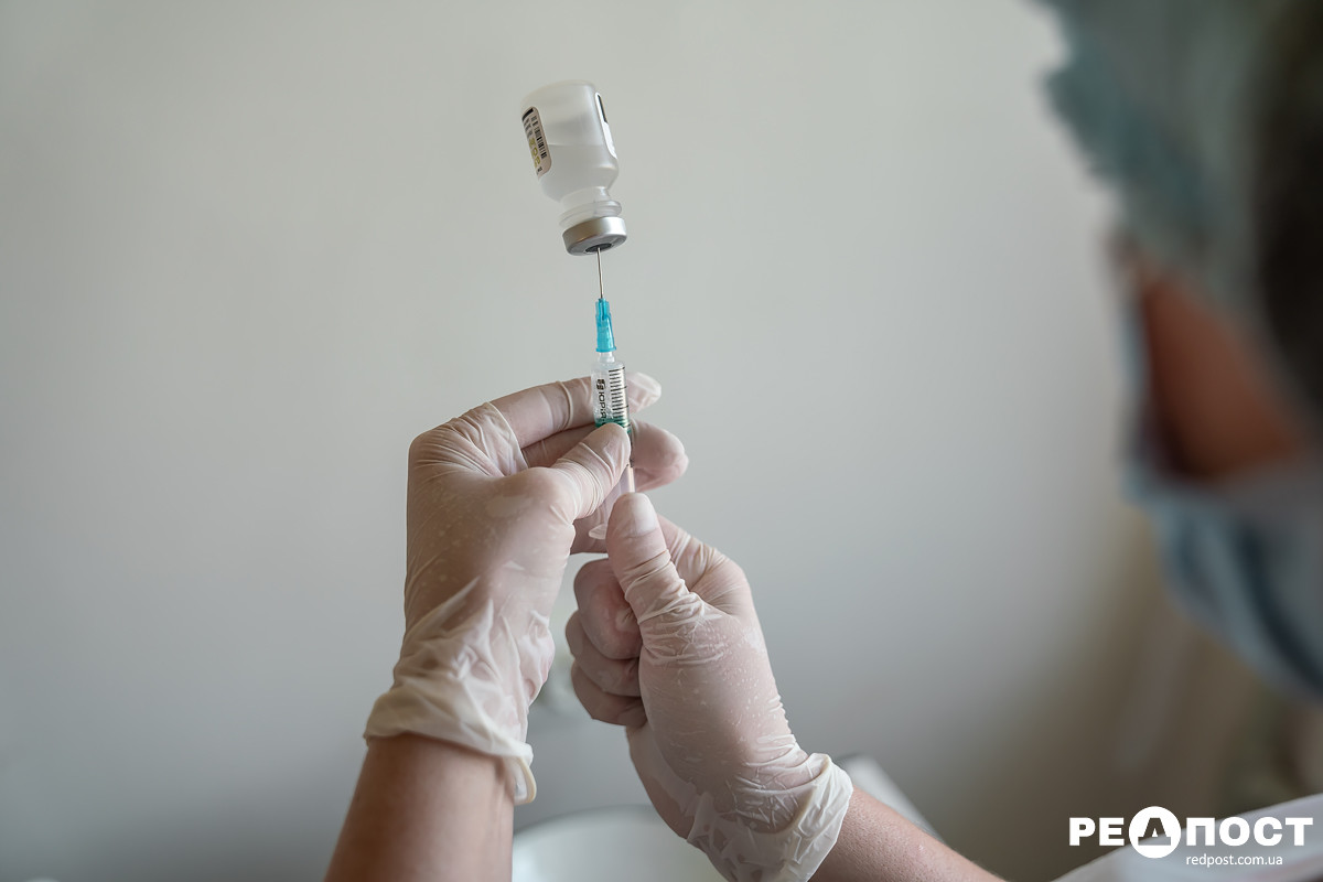 Вакцинация в Украине 