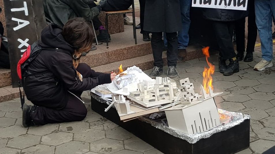 Студенты Харькова вышли на протест