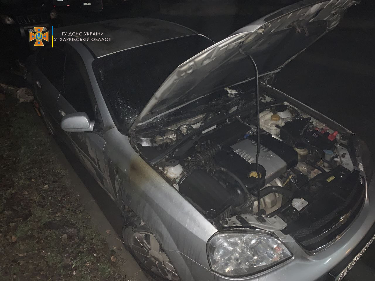 Пожар Харьков: Chevrolet Lacetti сгорел на улице Шишковской, 10