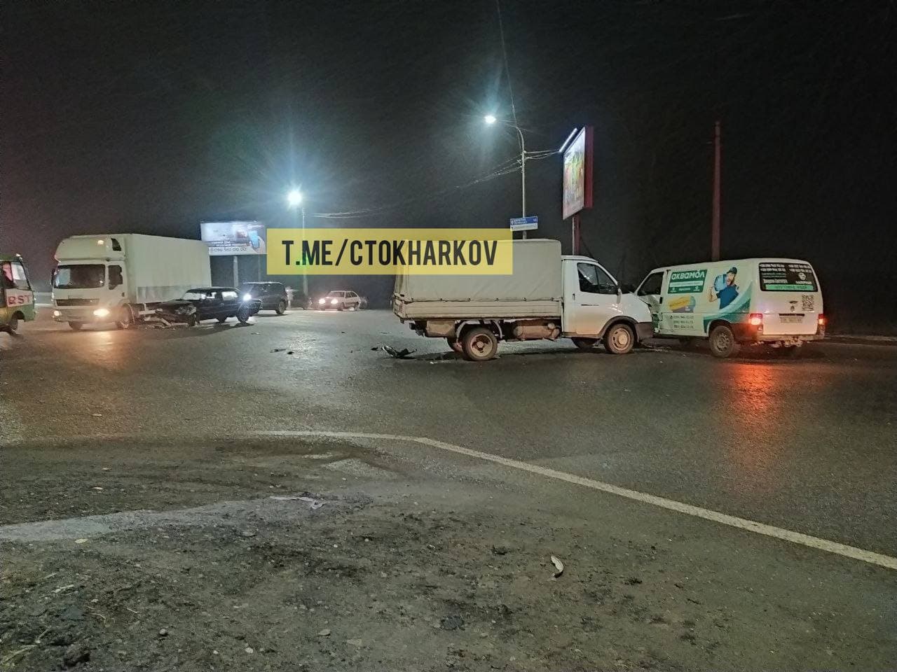 ДТП Харьков: Пенсионер на Жигулях устроил тройную аварию на окружной при выезде с Героев Труда