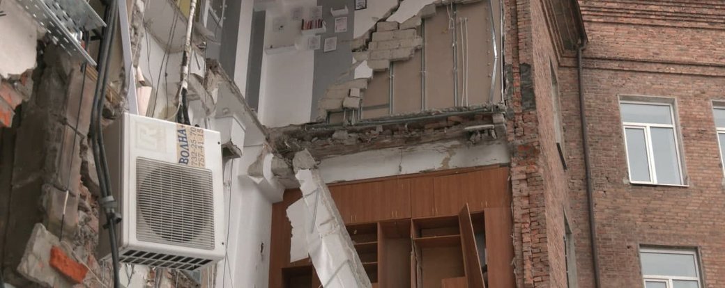 Обвал стены офисного здания в Харькове: собственник не имел документов на строительство