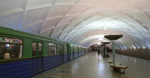 Задержка поездов в метро Харькова: названа предварительная причина
