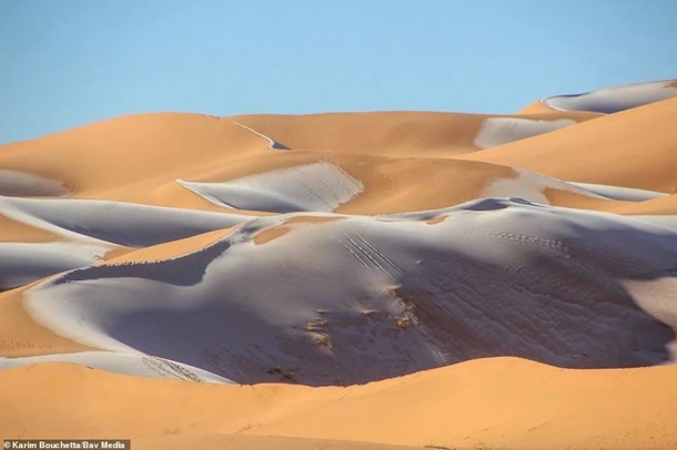 Выпал снег в пустыне Сахара - в пятый раз за 42 года