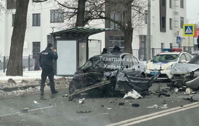 В Харькове на улице Клочковской утром 26 января  столкнулись три автомобиля
