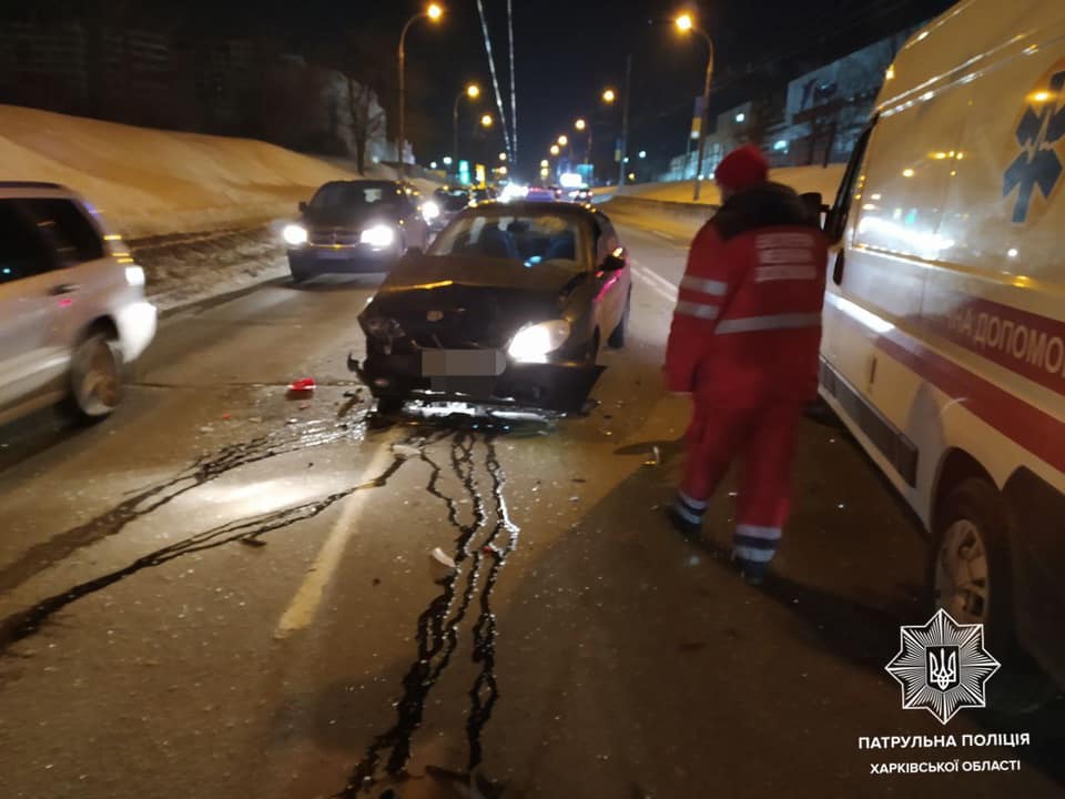 ДТП Харьков: на улице Деревянко столкнулись Daewoo и Toyota