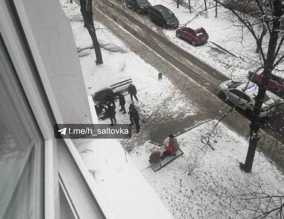 Мужчина выпал из окна 11 этажа в Харькове