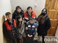 Спрятались у матери: в Харькове нашли пропавших без вести детей (фото)