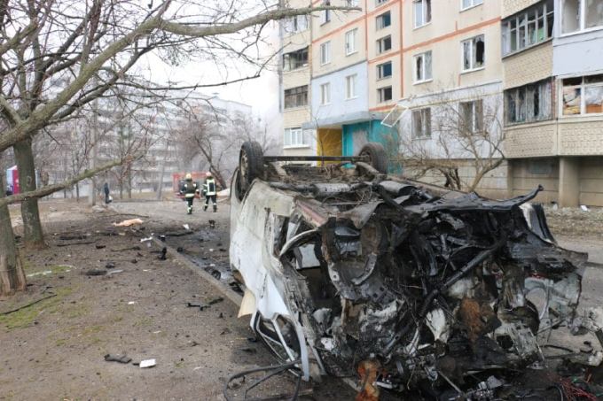 В Харькове загорелись многоэтажки после обстрела