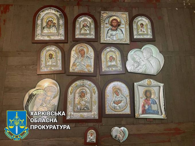 В Харькове задержали мародера, похитившего из ювелирного магазина 14 икон