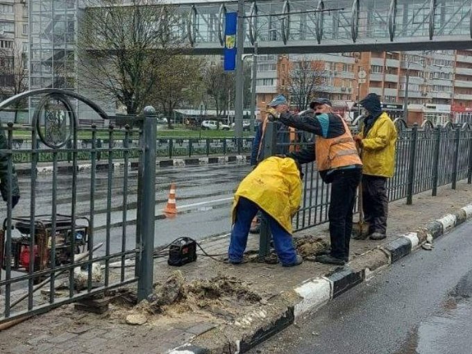 Харьков приводят в порядок после бомбежек