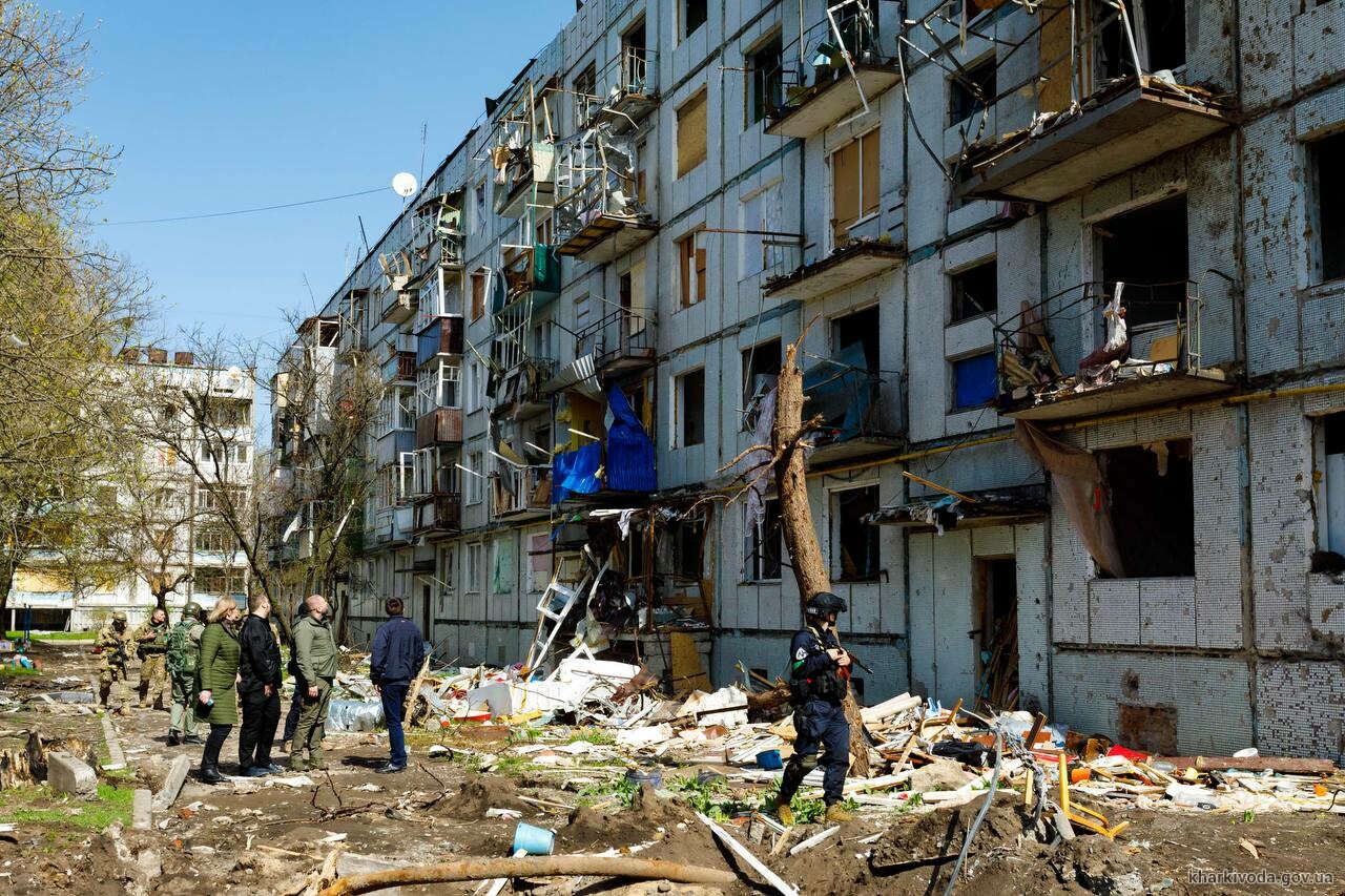 Агрессия России: В Чугуеве разрушены десятки многоэтажек и сотник домов частного сектора