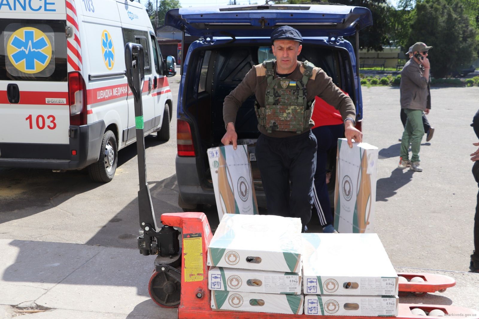 Из Харькова в область за сутки отправлено более 90 тонн гуманитарной помощи