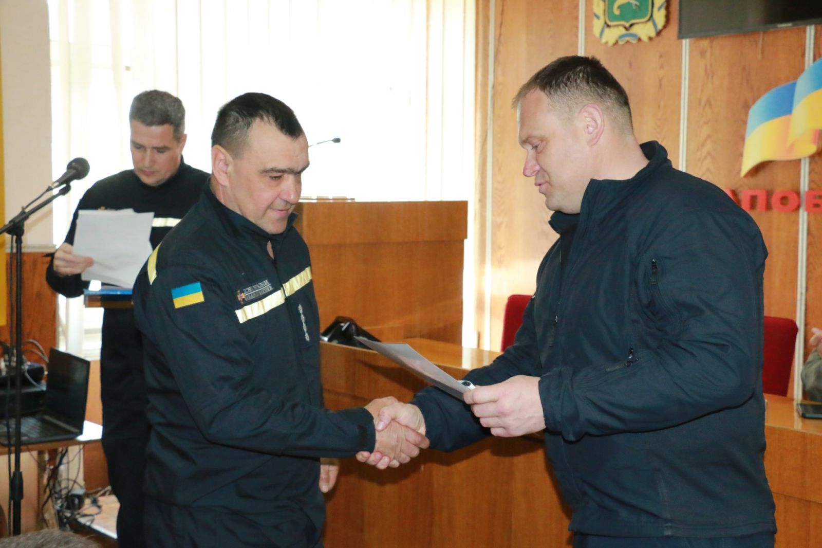 В Харькове наградили спасателей 