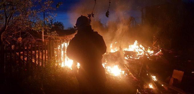 пожары в харьковской области после обстрелов