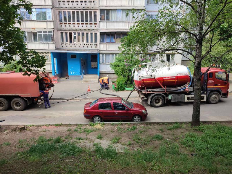 В Харькове приводят в порядок ливневки