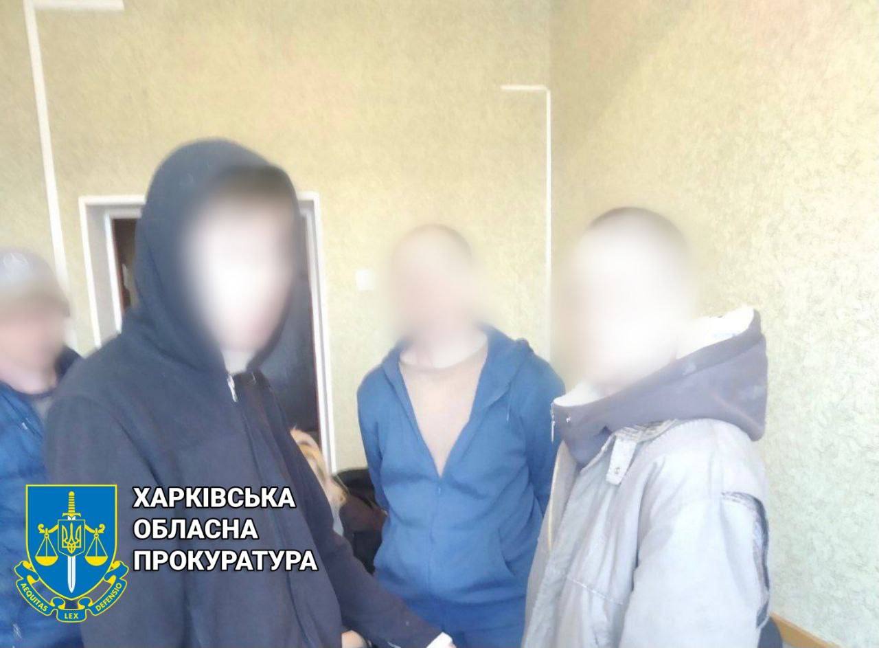В Харьковской области мужчина ударил ножом сожительницу 