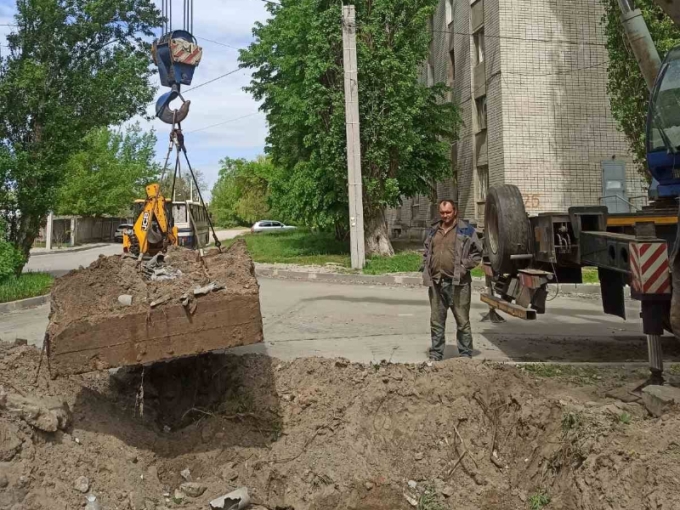 В Новобаварском районе Харькова оперативно возобновляют подачу воды