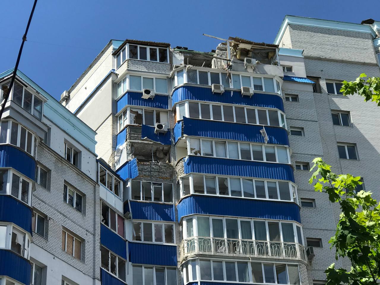 Харьковские энергетики подали свет в многоэтажки Салтовки
