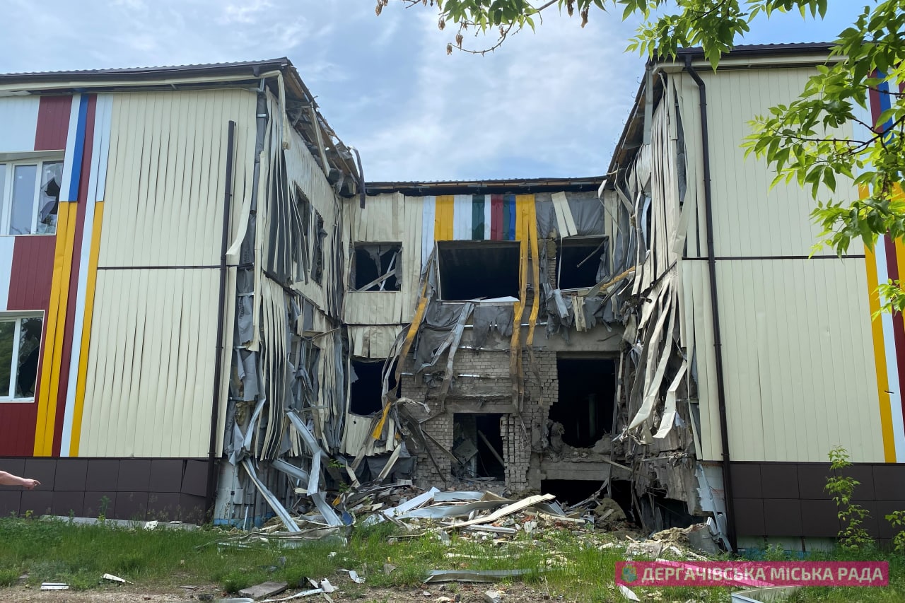 Здание детского дома уничтожили оккупанты под Харьковом