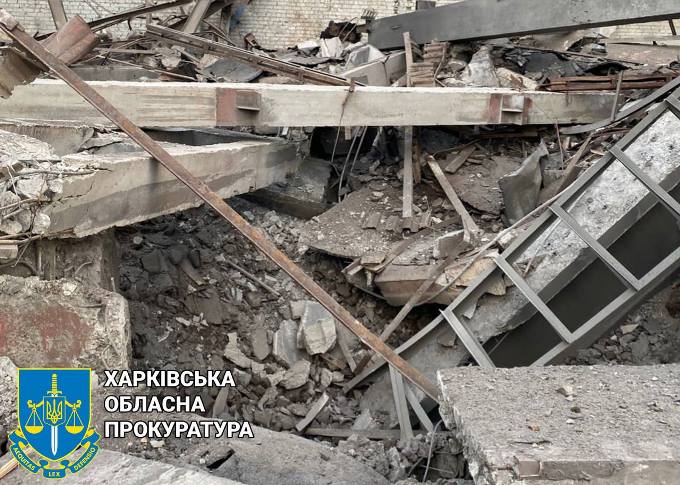 Оккупанты нанесли ракетный удар по предприятию в Харькове