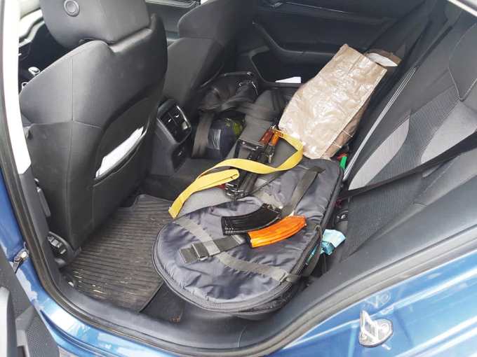 Новости Харькова: пограничники нашли оружие в автомобиле