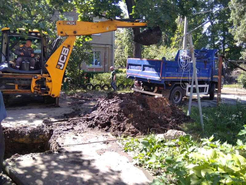 Новости Харькова: аварийные ситуации устраняют на 11 водоводах