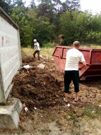 Новини Харькова: Заповіт та Ритуал упорядковують територію поховань