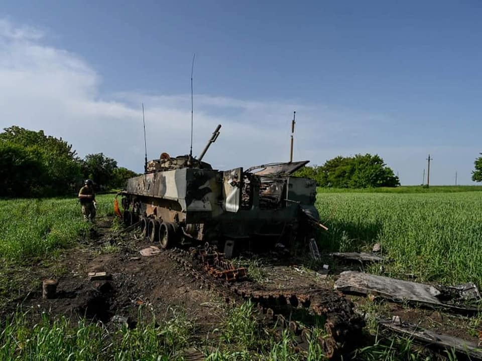 подбитый танк рф в Украине