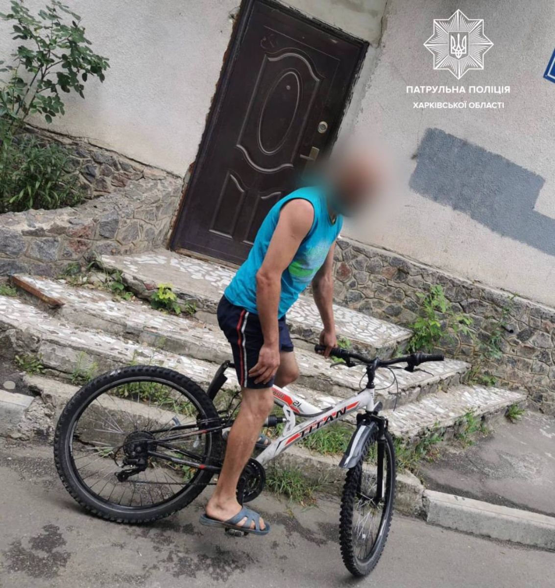Спіймали крадія велосипеда на вулиці Леоніда Бикова у Харкові