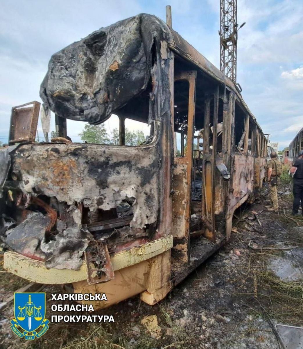 Обстріл Харкова: від удару постраждало трамвайне депо