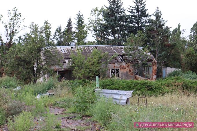 Новини Харкова: Фотосвідчення руйнувань у селищі Питомник