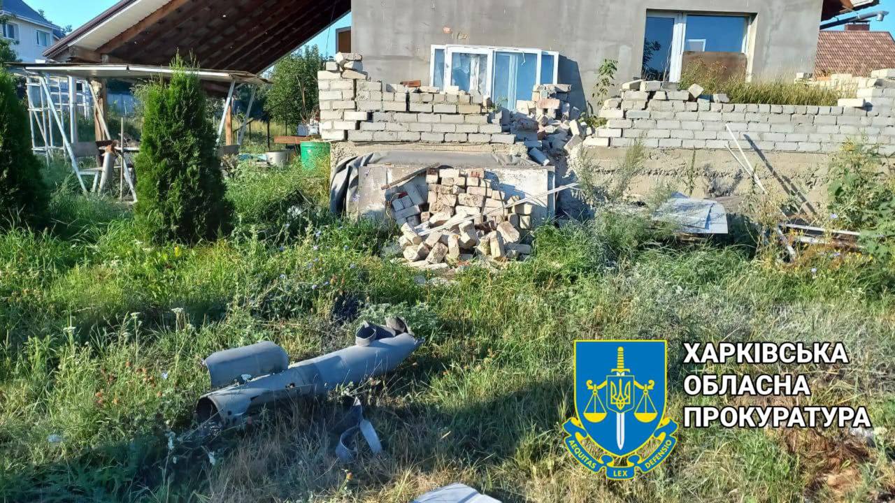 Новини Харкова: окупанти обстріляли теплиці та агрофірму