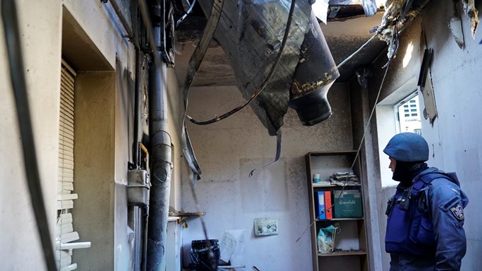 Харків, ракетній обстріл 8 жовтня 2022 року, ракета впала на дах офісу
