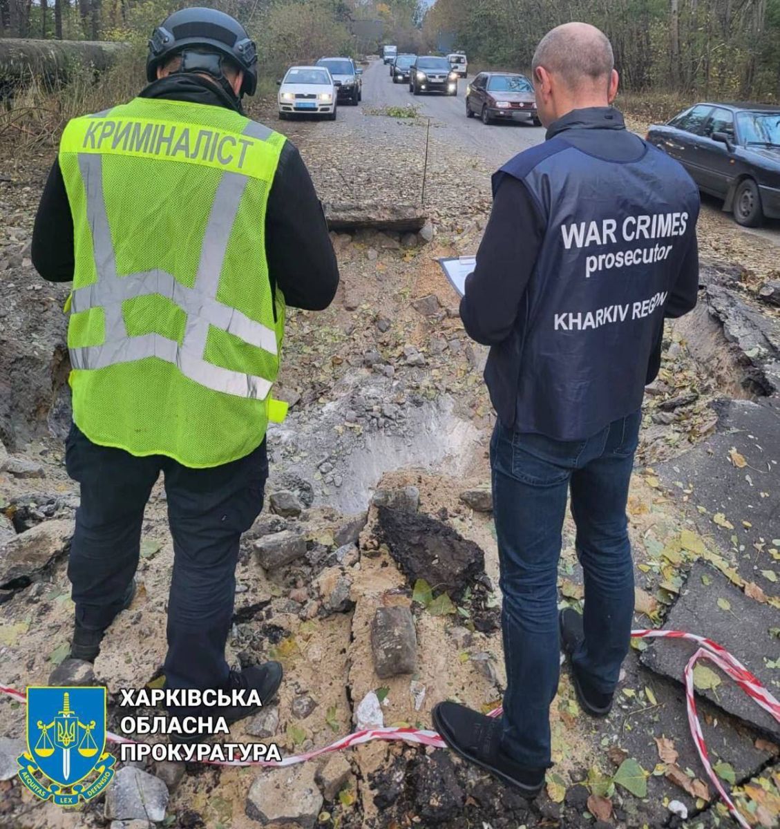 На місці ракетного удару окупантів по Харкову ввечері 13 жовтня 