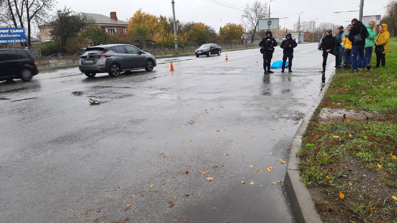 ДТП Харків: Збив насмерть 28-річного пішохода водій на BMW-187