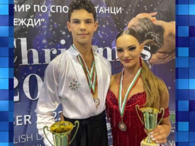 Учень 11-Б класу школи №3 Ростислав Стойловський та його партнерка Ніколь Балат з Харкова зайняли призові місця на міжнародних змаганнях