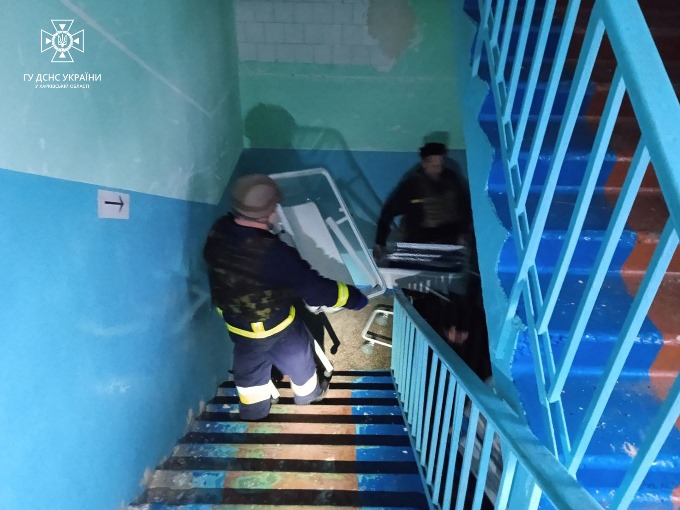 Як рятували обладнання зруйнованої обстрілом лікарні у Куп’янську
