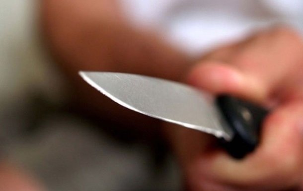 Кримінал Харків: Чоловік встромив ніж в груди своєму брату